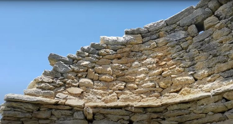 Οι μυστηριώδεις δίδυμοι θόλοι της Μαγνησίας – Δείτε βίντεο