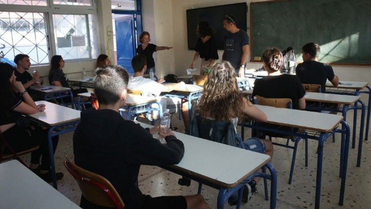 Με πολλές απουσίες κηρύχτηκε η έναρξη των πανελληνίων εξετάσεων για τα ΕΠΑΛ στα Τρίκαλα