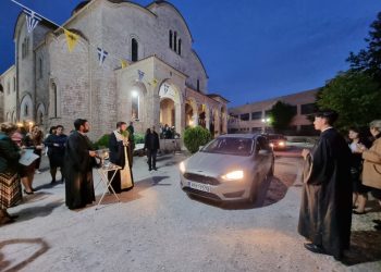 Αγιασμός οχημάτων στον Άγιο Νεκτάριο Τρικάλων