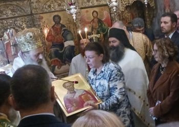 Με ιδιαίτερη λαμπρότητα παρουσία της Υπουργού Λίνας Μενδώνη τα εγκαίνια του Ιερού Ναού Αγίου Γεωργίου Οξύνειας: