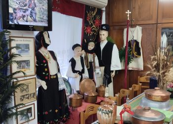Συνεχίζονται οι επισκέψεις των Τρικαλινών σχολείων στην λαογραφική έκθεση Αργιθέας