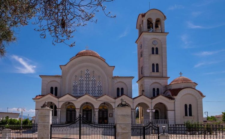 Εξαρθρώθηκε συμμορία που έκλεβε Ιερούς Ναούς – Είχαν κλέψει τον Ιερό Ναό Αγ. Νικολάου στον Αλμυρό
