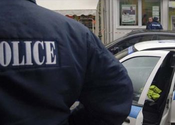 Ν. Ιωνία: Συναγερμός για γυναίκα που απειλούσε να πέσει από την στέγη του σπιτιού της