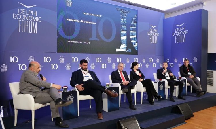 «Στο CERN συμβαίνουν πολλά που ο κόσμος δεν τα ξέρει και δεν τα βλέπει»