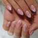 Baby pink: Η ροζ απόχρωση στα νύχια που θυμίζει «μαλλί της γριάς» και ξυπνά παιδικές αναμνήσεις