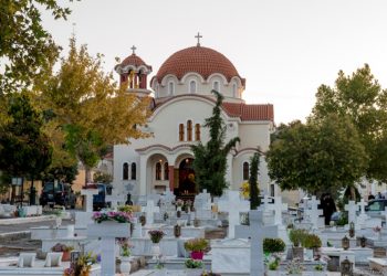 Τρεις μήνες στα αζήτητα του Κοιμητηρίου Βόλου – Έμπλεξαν στη γραφειοκρατία και… μετά θάνατον!