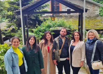 Διακεκριμένο ζευγάρι Tούρκων travel bloggers & influencers ταξιδεύει στο Ανατολικό Πήλιο (ΕΙΚΟΝΕΣ)