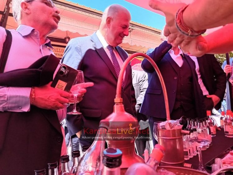 Κ. Τσιλιλής, σε Ημερίδα για τον Οίνο στην Καρδίτσα: Στοίχημα για το θεσσαλικό τσίπουρο εκτός από την “μάχη” της Ελλάδας να ξεκινήσει και την “μάχη” στο εξωτερικό (ΕΙΚΟΝΕΣ – ΒΙΝΤΕΟ)