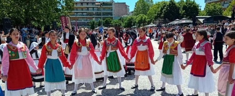 Έπεσε η αυλαία της 32ης Πολιτιστικής Συνάντησης Παιδιών που οργάνωσε η «Καραγκούνα» (ΕΙΚΟΝΕΣ – ΒΙΝΤΕΟ)