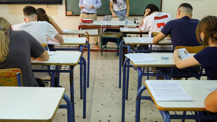 Άνοιξε η Αυλαία των πανελληνίων… με Έκθεση και «Δημιουργικότητα στο Σχολείο» για 859 Τρικαλινούς υποψηφίους