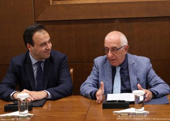Με ΤΝ επιταχύνεται ο ψηφιακός μετασχηματισμός της Βουλής των Ελλήνων
