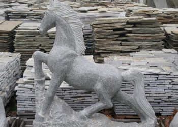 «Πέτρες Βράκας»: Όταν η φύση γίνεται… έμπνευση — Η δύναμη της πέτρας στα χέρια των καλύτερων