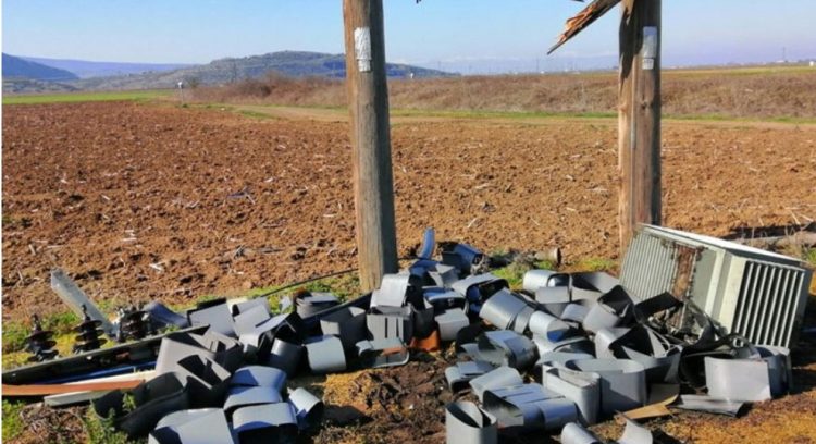 Στο πόδι οι αγρότες σε Στεφανοβίκειο και Ριζόμυλο για τις σπείρες χαλκού – Περιπολίες πριν ρημάξει το βιος τους