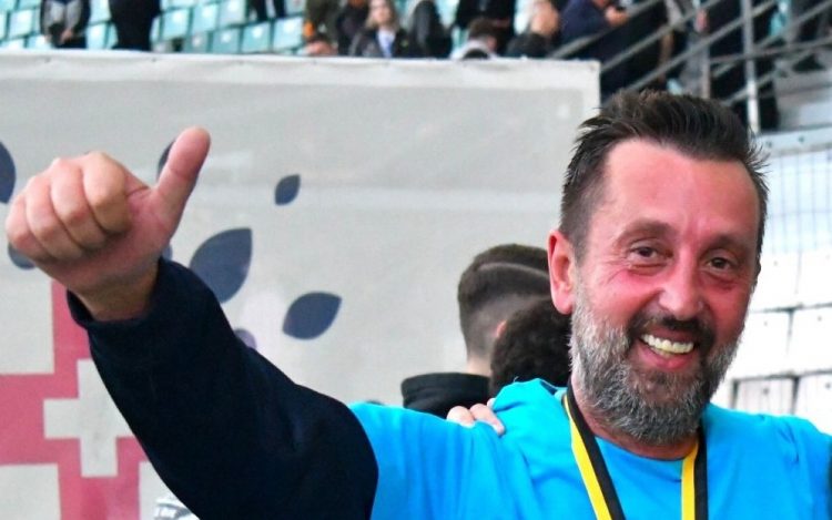 «Ράγισαν» και οι πέτρες στην κηδεία του 47χρονου Αχιλλέα Μακρή
