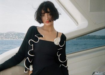 Αφέλειες: Δες πώς να ανανεώσεις το look σου, χωρίς να θυσιάσεις το μήκος των μαλλιών σου