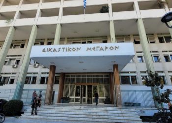 Στον Εισαγγελέα Εφετών Λάρισας 46χρονος με διεθνές ένταλμα για ανθρωποκτονία νεογέννητου και ύποπτος για άλλους τρεις θανάτους!