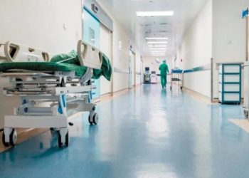 Νοσεί από αιμορραγικό πυρετό η πρώτη γιατρός που εξέτασε τον κτηνοτρόφο – Δείγματα από ζώα και έντομα πήρε ο ΕΟΔΥ