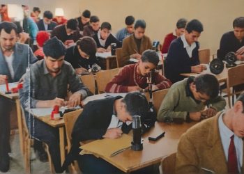 Αυτή είναι η φημισμένη σχολή της Λάρισας όπου φοίτησαν επί 57 χρόνια αρκετοί Τρικαλινοί (ΕΙΚΟΝΕΣ)