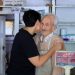 Εκατοντάχρονος σε χωριό της Λάρισας αποκαλύπτει το μυστικό της μακροζωίας του στη Μαρία Γαλλιού – Ετοιμάζει ανοιχτό πάρτι γενεθλίων (ΕΙΚΟΝΕΣ)