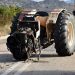 Τρακτέρ συγκρούστηκε με αυτοκίνητο έξω από τη Λάρισα – Τραυματίας ένας άνδρας με σπασμένα πλευρά