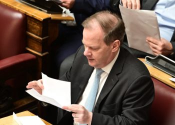 Τραγωδία στα Τέμπη: Με 154 ψήφους πέρασε η πρόταση για την προανακριτική Καραμανλή