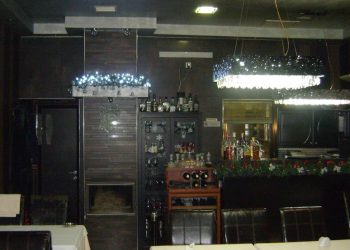 Το μαγαζί της Λάρισας που λάτρεψαν οι ξενύχτηδες και έγραψε τη δική του ιστορία – Η εμπειρία του Κλάρα δεν μπορεί να υποκατασταθεί… (ΕΙΚΟΝΕΣ)