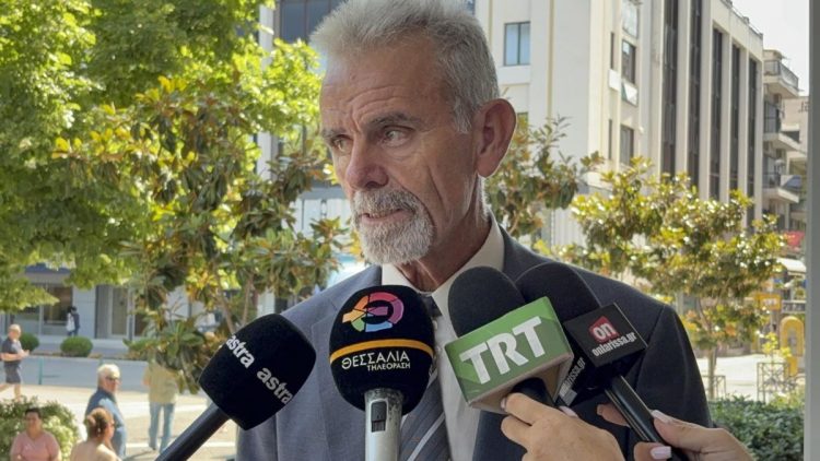 Σύλληψη καρδιοχειρουργού για φακελάκι στη Λάρισα: Τι είπε για άλλο διευθυντή κλινικής, αλλά και για έναν νοσηλευτή ο συνήγορος της καταγγέλλουσας (ΒΙΝΤΕΟ) 
