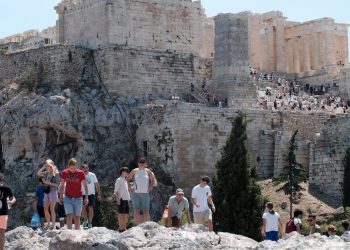 Γιατί επιλέγουν την Ελλάδα οι τουρίστες από ΗΠΑ, Αγγλία και Γαλλία;