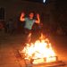 Πήδηξαν φωτιές οι Βολιώτες – Αναβίωσε το έθιμο του Αϊ-Γιάννη του Κλήδονα (ΕΙΚΟΝΕΣ)