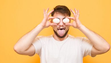 Πόσο υγιεινά είναι τα βραστά αυγά; Τι λένε οι ειδικοί στη διατροφή