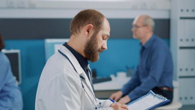 Νεφρική ανεπάρκεια: Γιατρός αποκαλύπτει τα 5 ανεπαίσθητα σημάδια που δείχνουν πρόβλημα στους νεφρούς – Η σημασία της έγκαιρης διάγνωσης