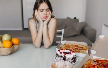 Φλεγμονή: 5 τροφές που μπορούν να την πυροδοτήσουν αθόρυβα, αυξάνοντας τον κίνδυνο για σοβαρές παθήσεις