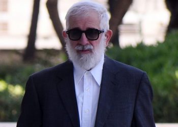 Πέτρος Φιλιππίδης: «Είχα χρησιμοποιήσει το καμαρίνι μου για ερωτική συνεύρεση»