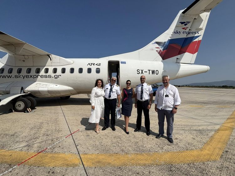 «Μελωδική» υποδοχή στη Νέα Αγχίαλο: Η πρώτη πτήση Ηράκλειο – Βόλος ανοίγει «φτερά» (ΕΙΚΟΝΕΣ – ΒΙΝΤΕΟ)
