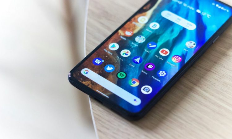 Crocodilus: Αυτό είναι το νέο επικίνδυνο Android Trojan που δημιουργεί ψεύτικες επαφές