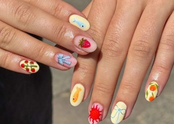Κεράσια, λεμόνια & πορτοκάλια στο manicure κάνουν τα νύχια να μοιάζουν με καρτ ποστάλ