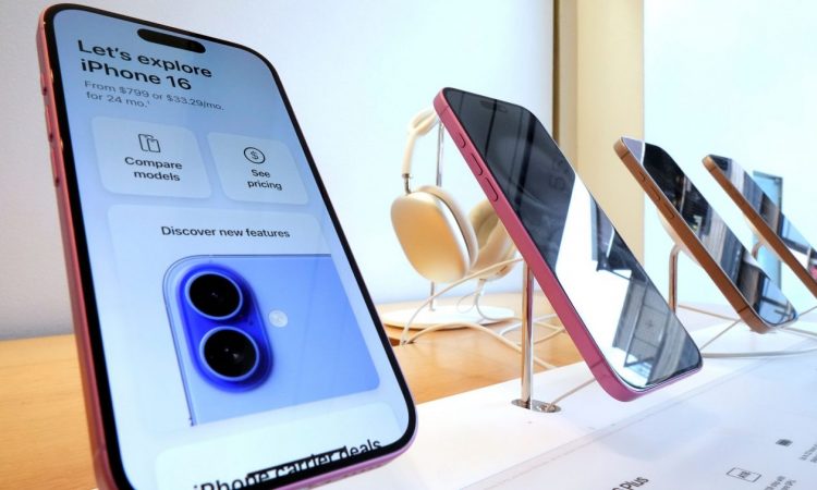 Apple: Πώς θα μοιάζουν τα iPhone μέχρι το 2030 – Έρχονται μεγάλες αλλαγές