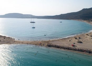 Ελαφόνησος: Η ήρεμη δύναμη του τουρισμού με πυξίδα τη βιωσιμότητα