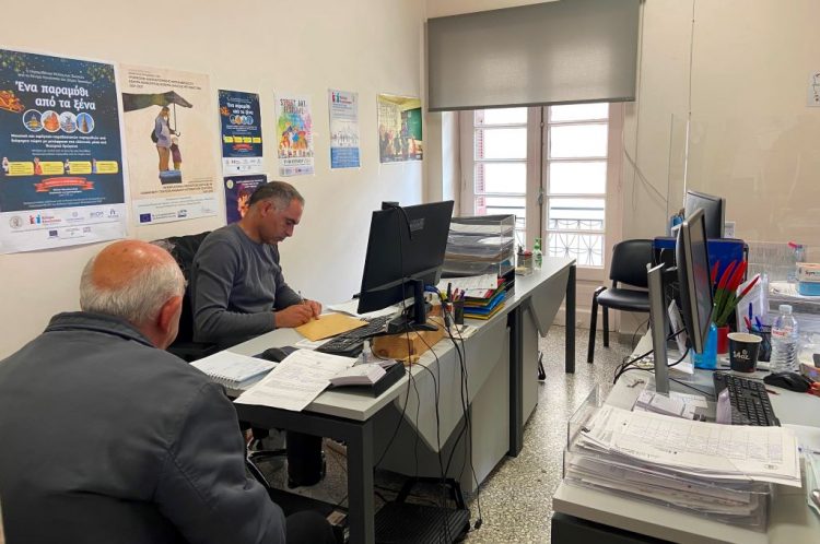 Σημαντική η συνεισφορά του Κέντρου Ένταξης Μεταναστών του Δ. Τρικκαίων σε οικογένειες μεταναστών