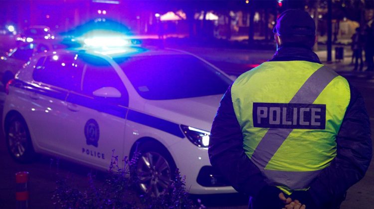 «Μεράκλωσε» στο αυτοκίνητο και συνελήφθη