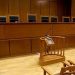 Στο σκαμνί 58χρονος για επίθεση με μαχαίρι στη σύζυγό του μπροστά στα μάτια της ανήλικης κόρης τους