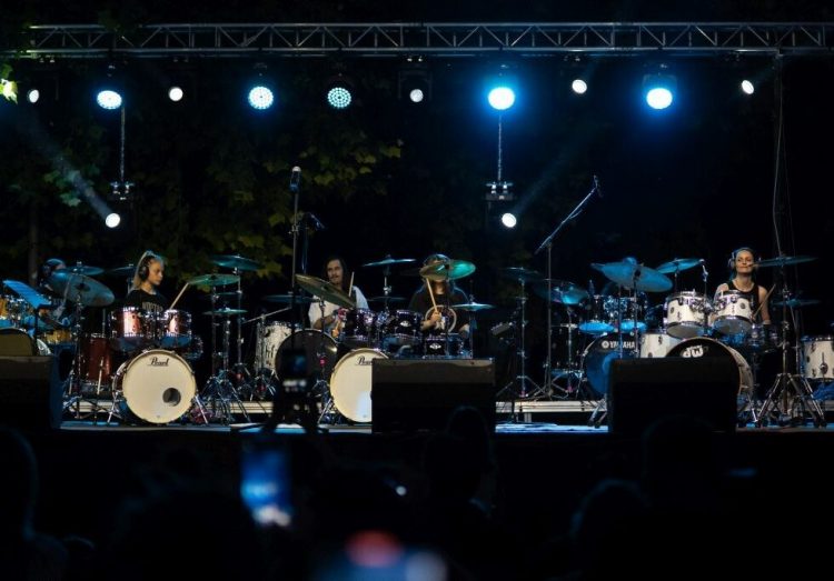 Καλοκαιρινή συναυλία του Rock School Of Music για την Ευρωπαϊκή Ημέρα Μουσικής στα Τρίκαλα