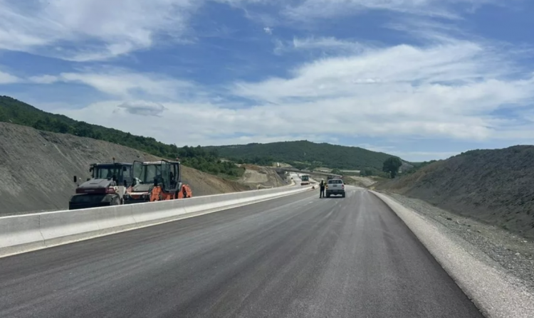 Αντίστροφη μέτρηση για την τελική παράδοση του Ε65
