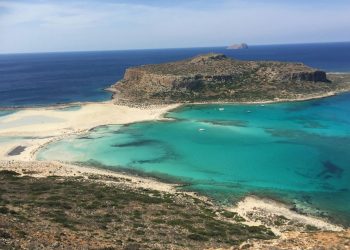 Πέντε οικονομικά χωριά για διακοπές στην Κρήτη το 2025