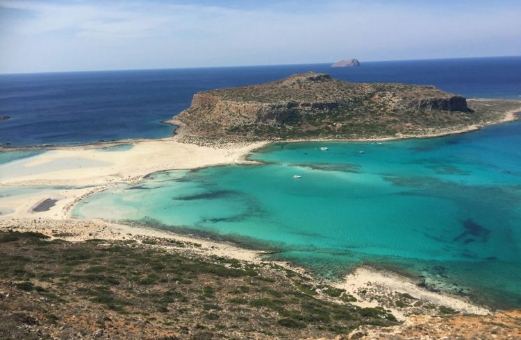Πέντε οικονομικά χωριά για διακοπές στην Κρήτη το 2025