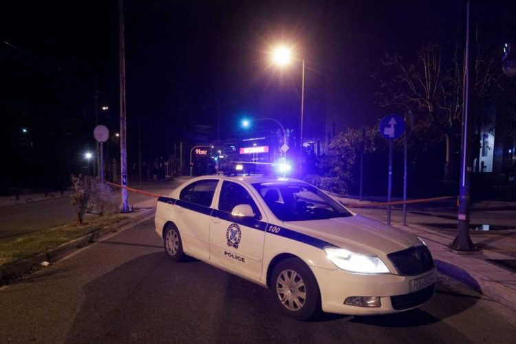 Μαγνησία: Σύλληψη αλλοδαπού με βαρύ ποινικό παρελθόν – Εκκρεμούσαν καταδίκες για ληστεία, κλοπή και οπλοκατοχή