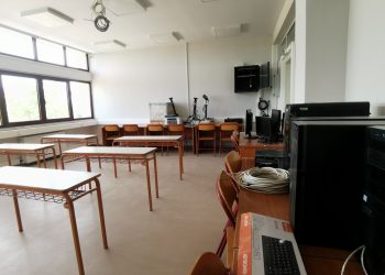 Κόσμημα το ανακαινισμένο, λόγω Daniel, Δημοτικό Σχολείο Μ. Καλυβίων του Δ. Τρικκαίων