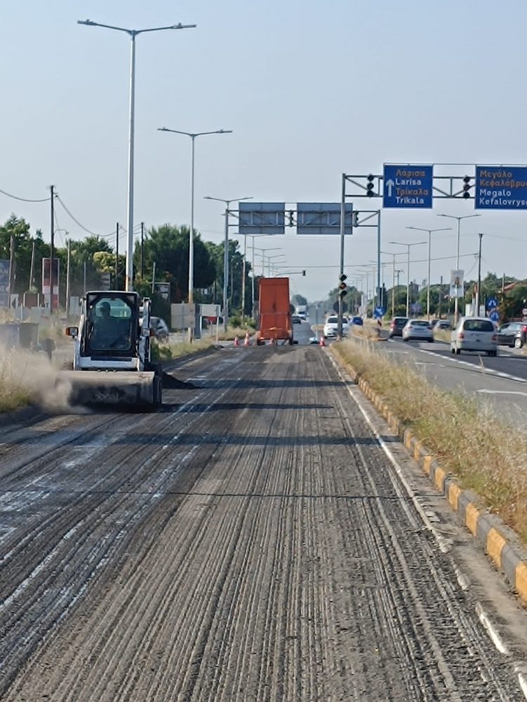 Εργασίες βελτίωσης του οδικού δικτύου της Εθνικής οδού Τρικάλων – Καλαμπάκας από την Περιφερειακή Ενότητα Τρικάλων