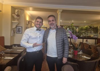 Από τον Ληθαίο στη σκιά του Πύργου του Άιφελ – Μια ζεστή συνάντηση με τον Τρικαλινό οδοντίατρο Πάνο Τσιάρα που διαπρέπει στο Παρίσι