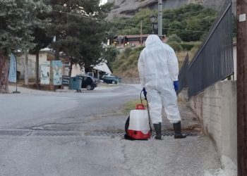 Η παιδική χαρά επί της Αγίου Στεφάνου θα παραμείνει κλειστή για απεντόμωση